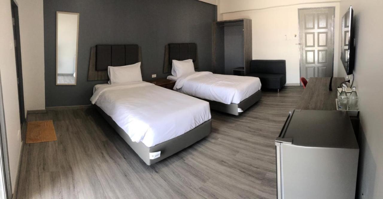 Neo Hotel Khon Kaen Ngoại thất bức ảnh